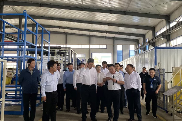 內(nèi)蒙古自治區(qū)黨委常委、通遼市委書記孟憲東攜考察團到一諾環(huán)境考察指導(dǎo)
